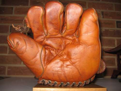 Gene Thompson Davega Front